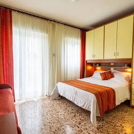 Sabrina Apartmanhotel Ceriale