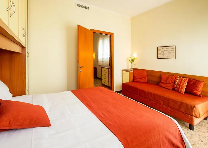 Apartahotel Sabrina 3*