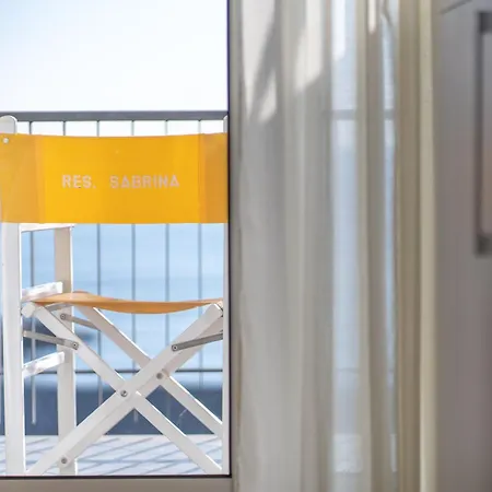 Sabrina Aparthotel 3*