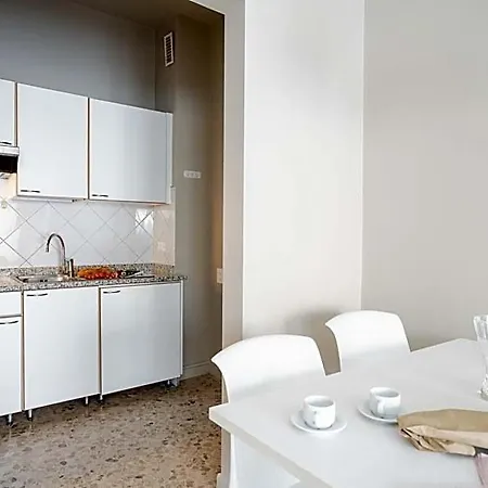 Aparthotel Sabrina 3*
