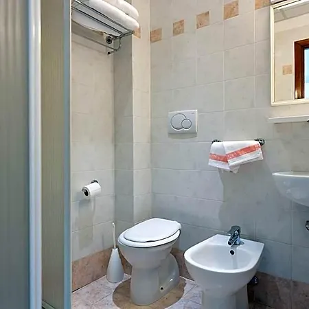 Aparthotel Sabrina 3*