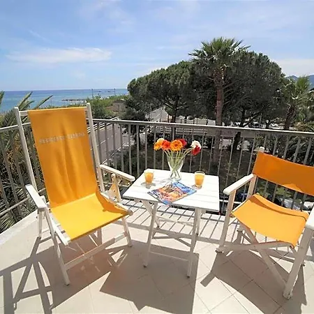 Sabrina Aparthotel