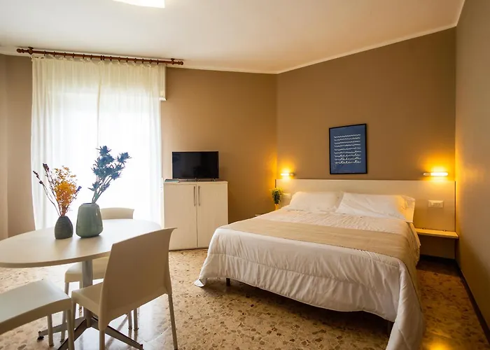 Sabrina Aparthotel 3*